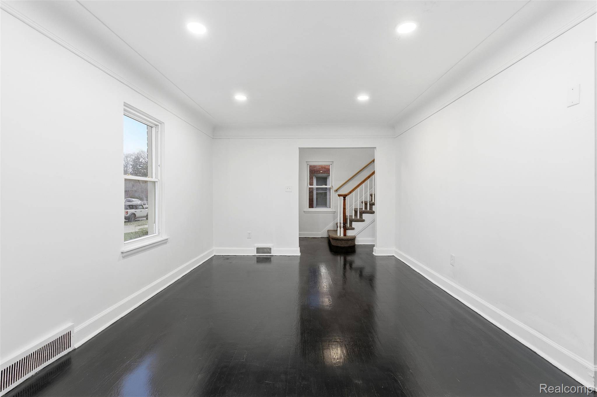 Detroit, MI 48235,17134 Ward AVE