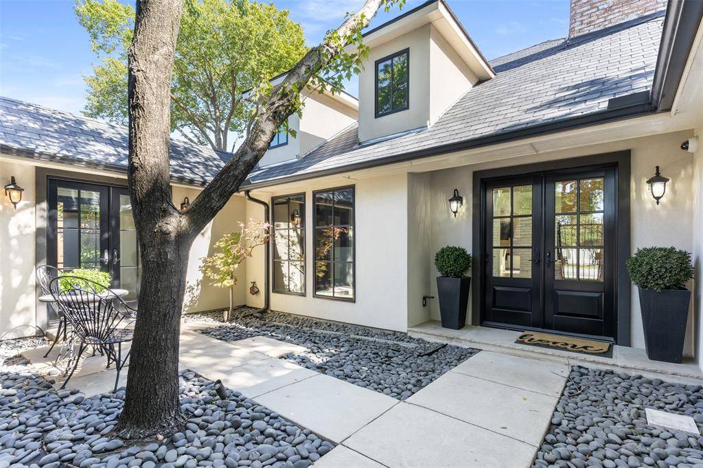 Dallas, TX 75209,3922 Inwood Road