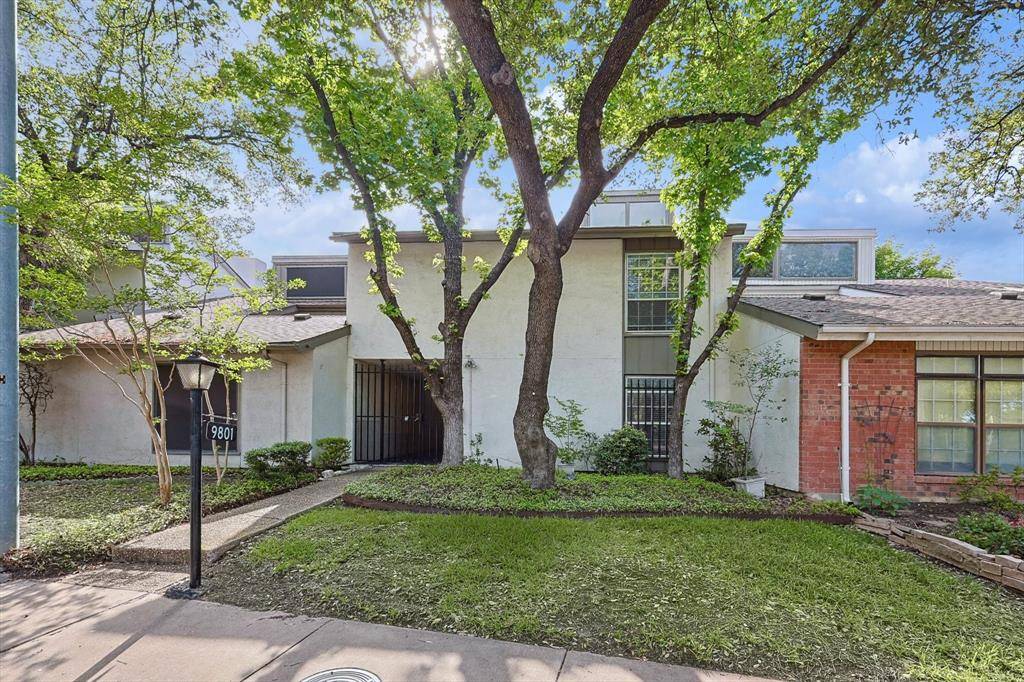 Dallas, TX 75243,9801 Smokefeather Lane