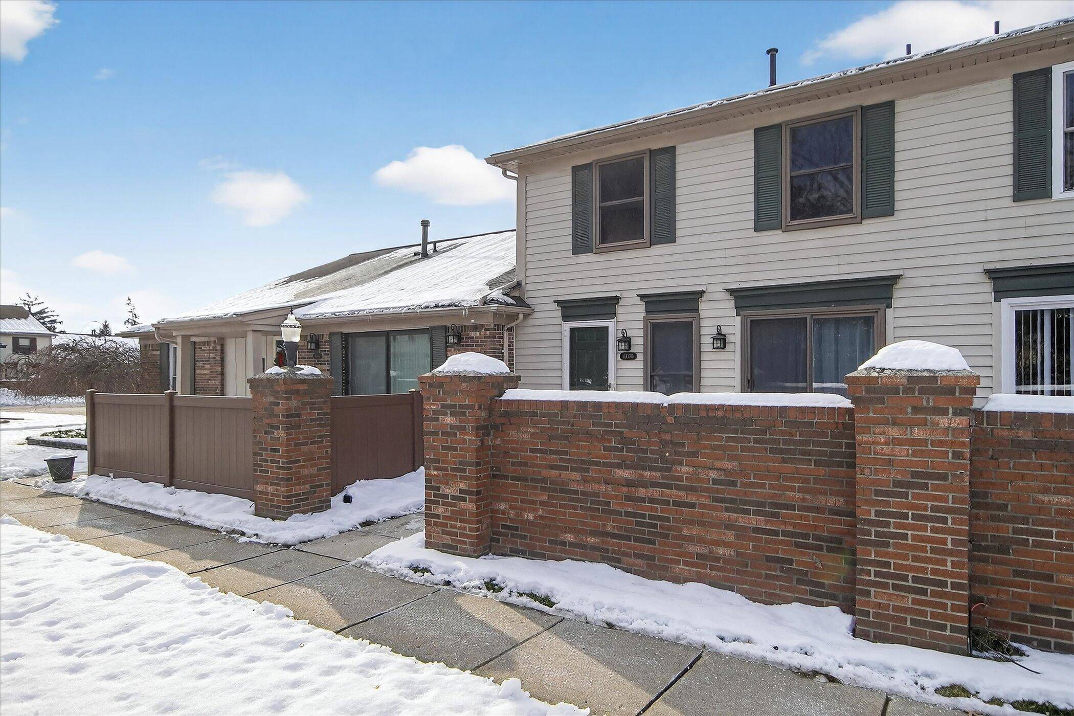 Canton, MI 48188,41070 Southwind DR #92