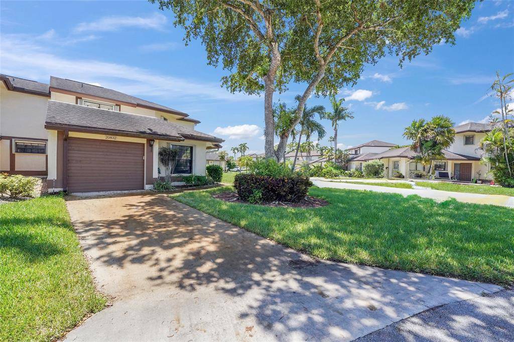 Boca Raton, FL 33428,20832 Boca Ridge Dr