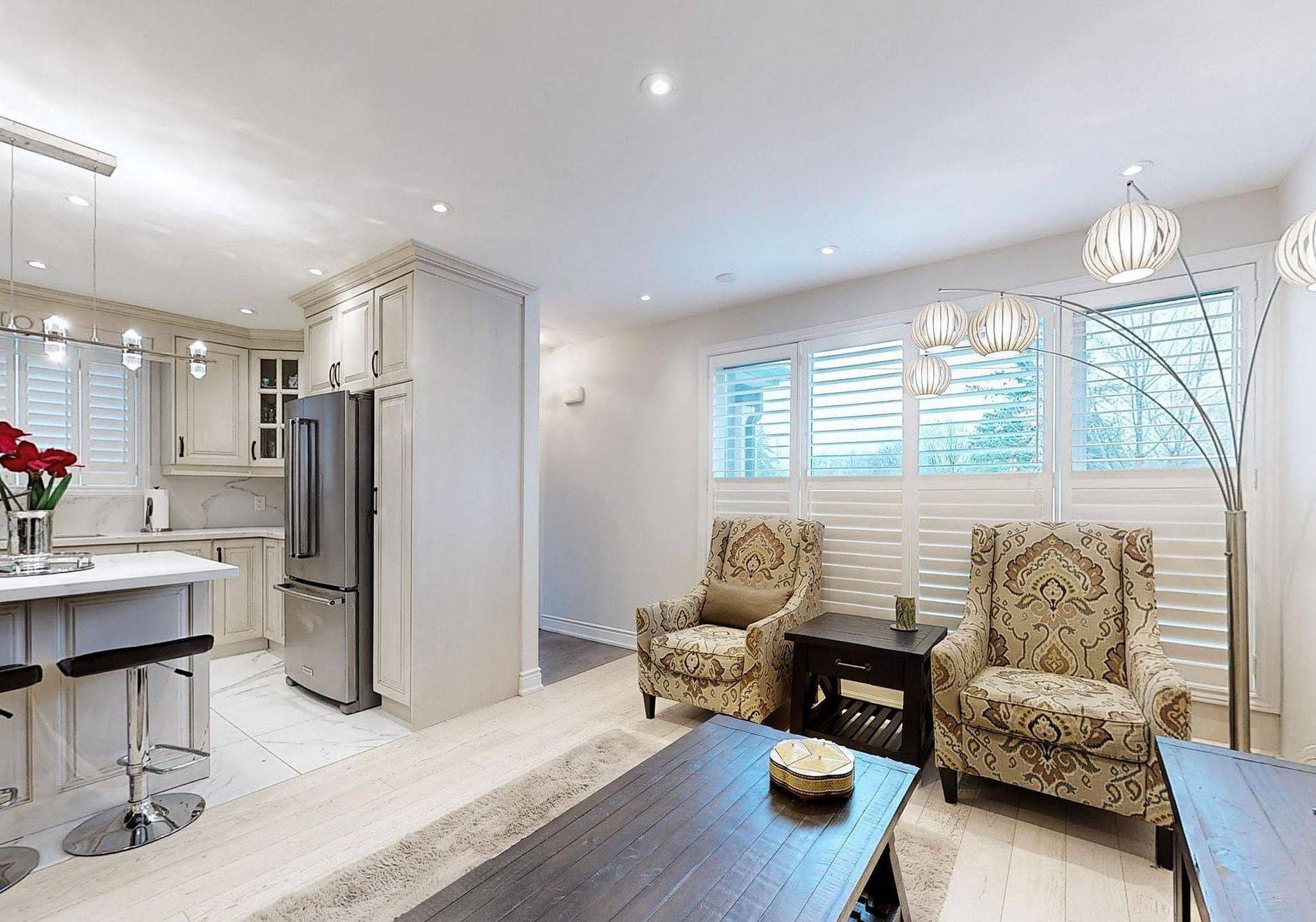 Richmond Hill, ON L4C 3J1,226 Browndale CRES #Main Floor