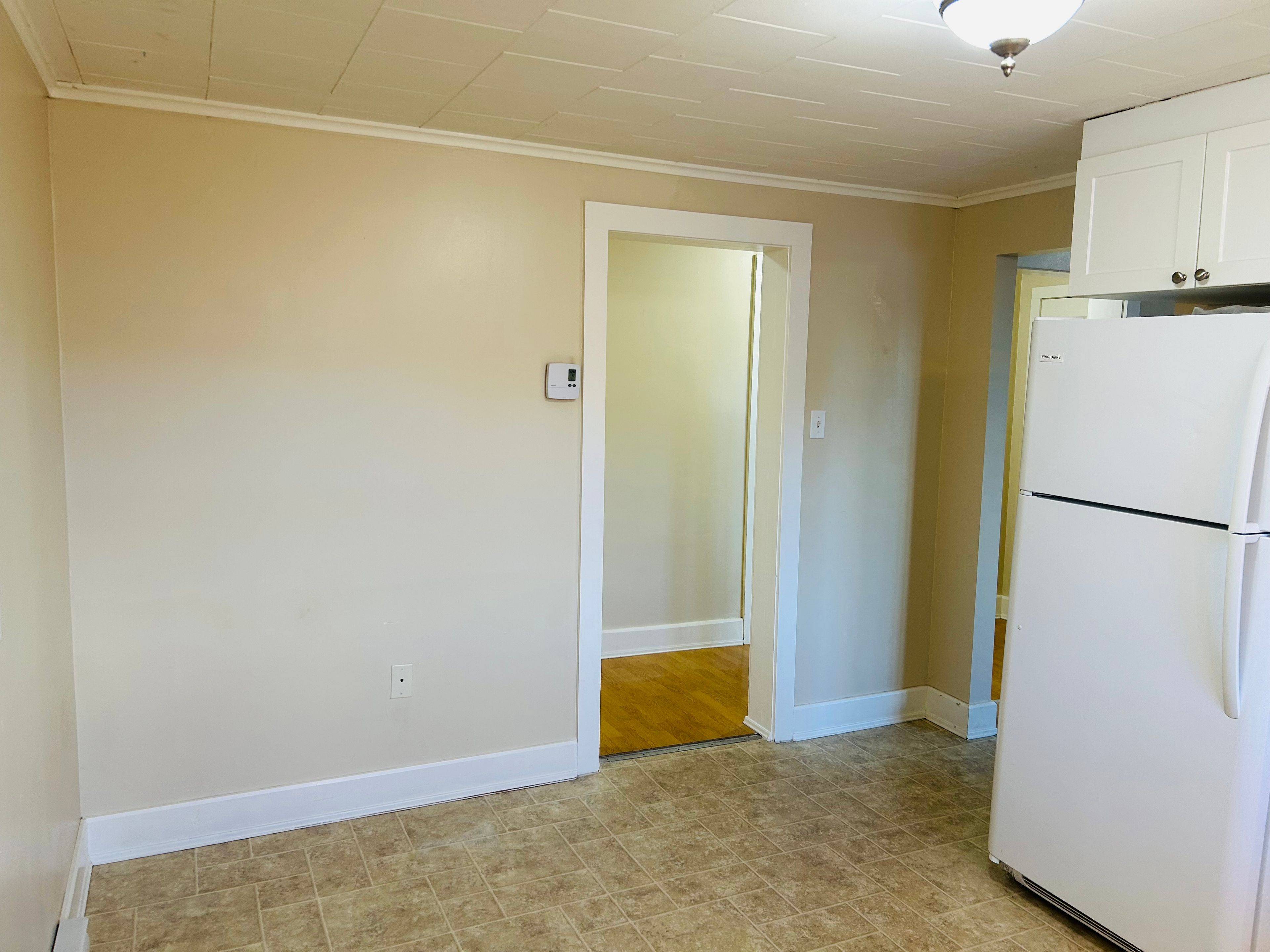 Kawartha Lakes, ON K0M 1A0,61 Bolton ST #2