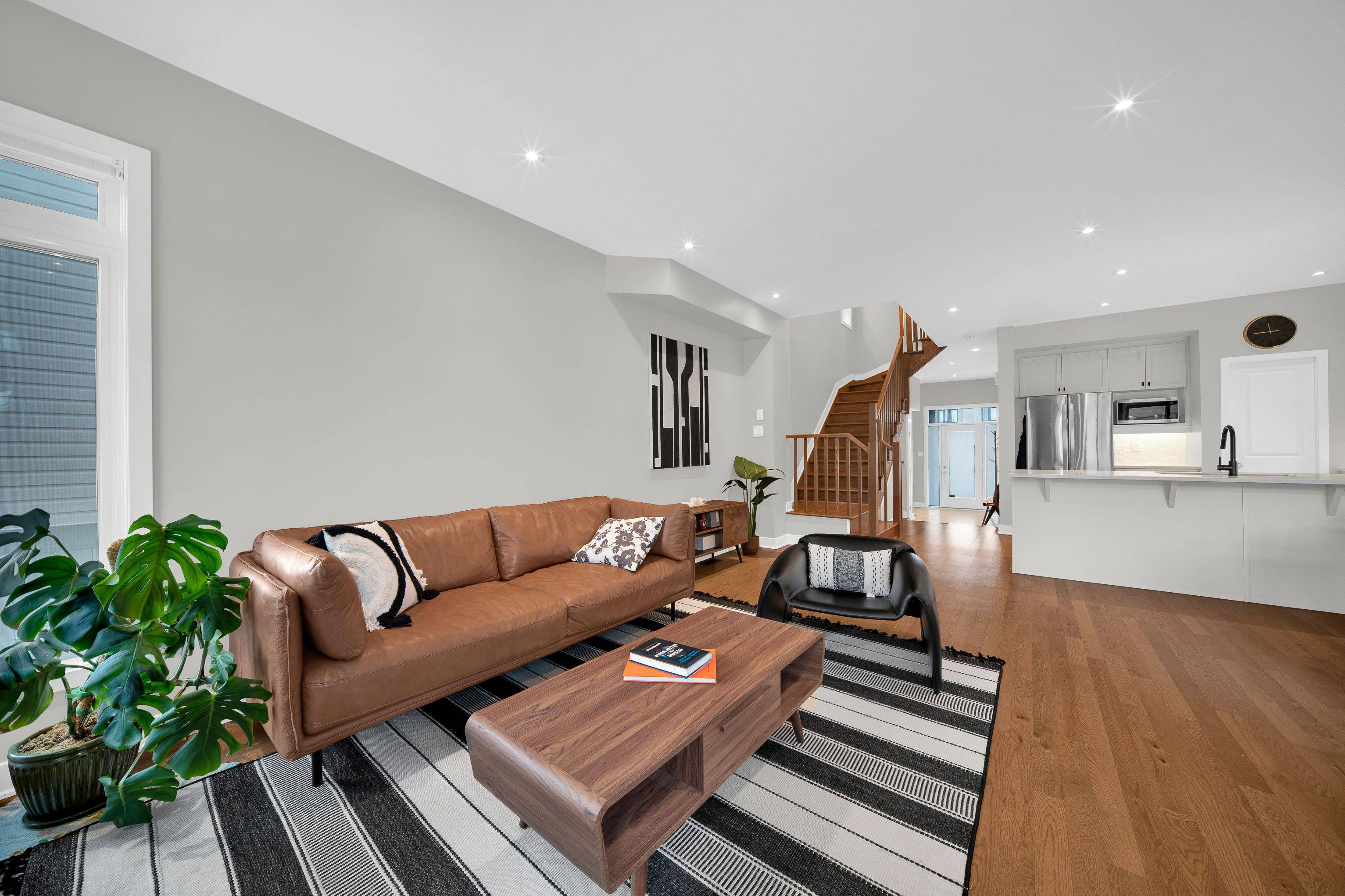 Blossom Park - Airport And Area, ON K1X 0C7,726 Octave GRV