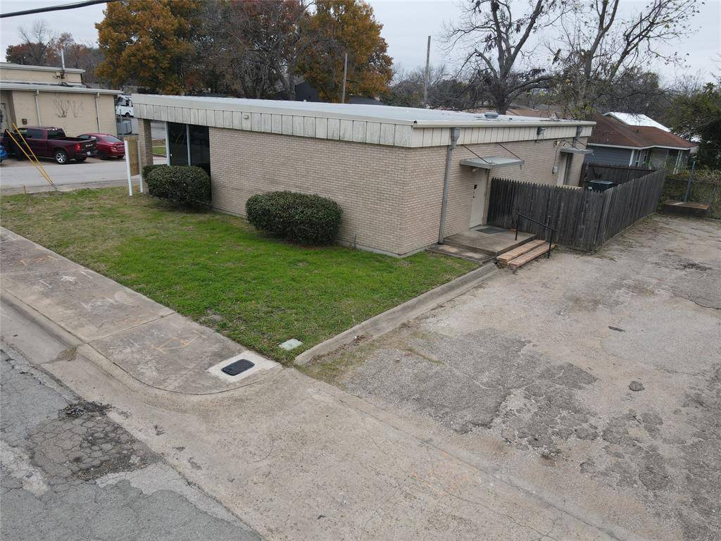 Kaufman, TX 75142,300 N Washington Street