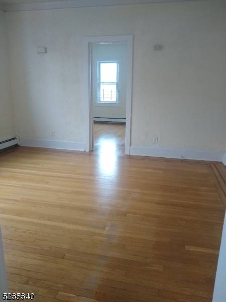 Hillside Twp., NJ 07205,326 Field Pl #2R