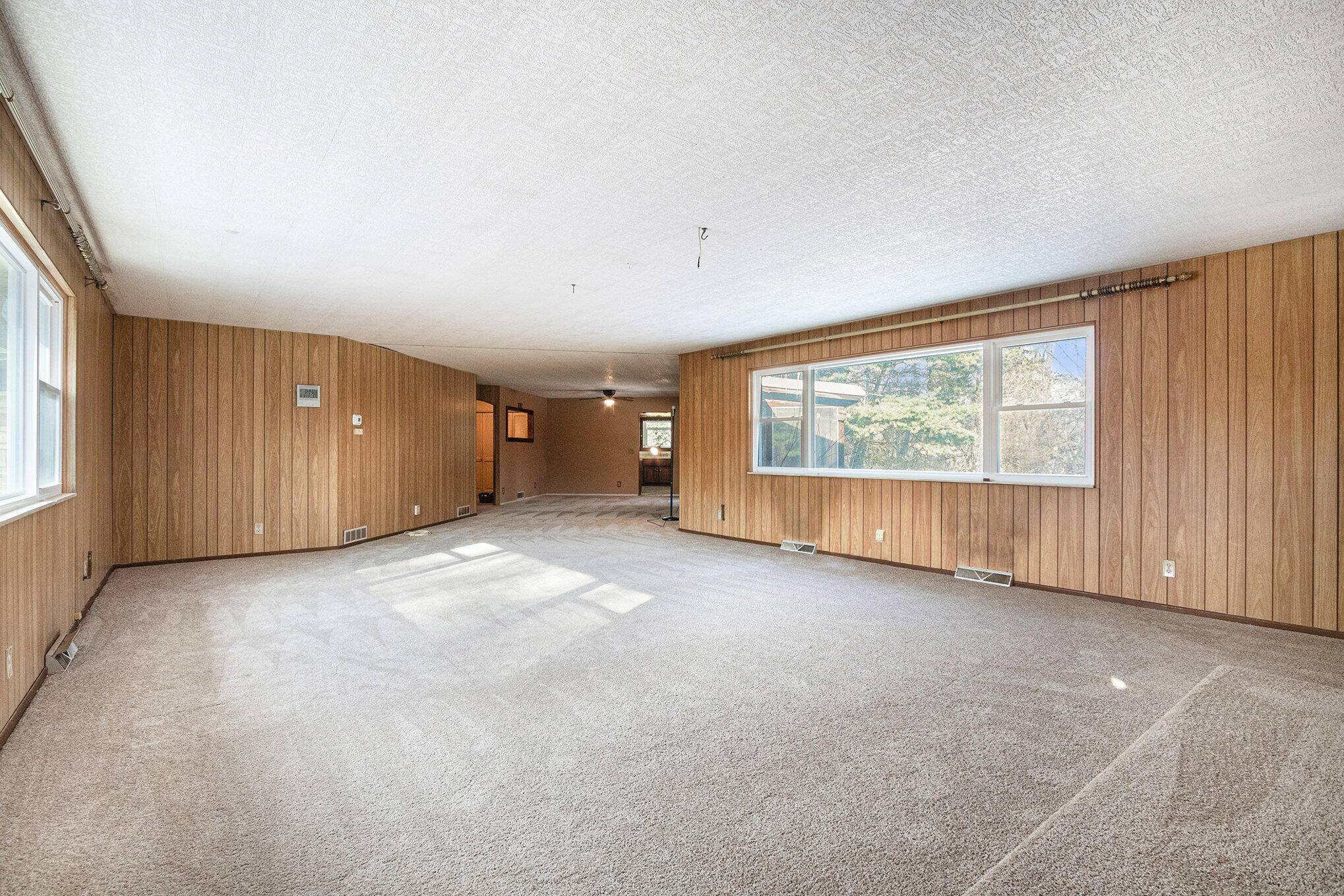 Niles, MI 49120,209 N Philip RD