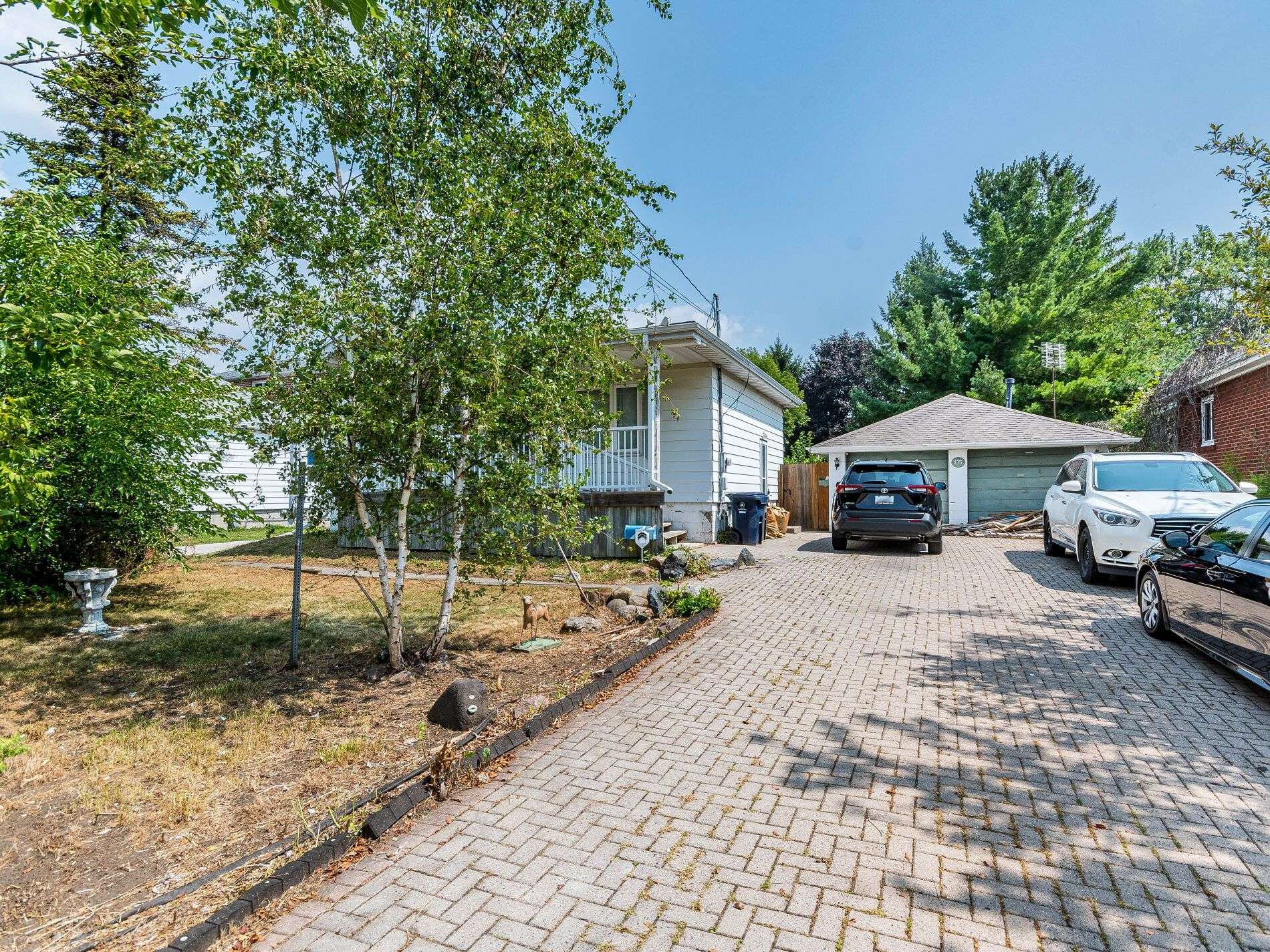 Toronto E10, ON M1E 2Y2,135 Kitchener RD