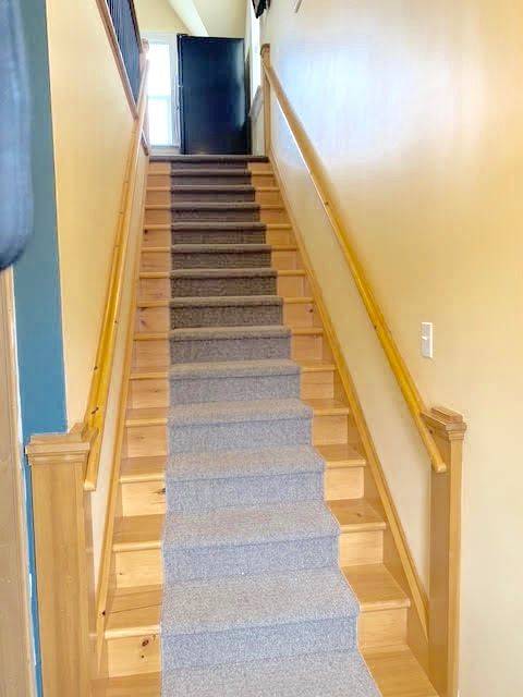 Uxbridge, ON L9P 1L3,126 Reach ST #Unit 1