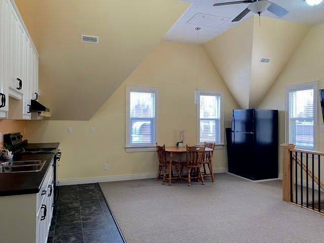 Uxbridge, ON L9P 1L3,126 Reach ST #Unit 1