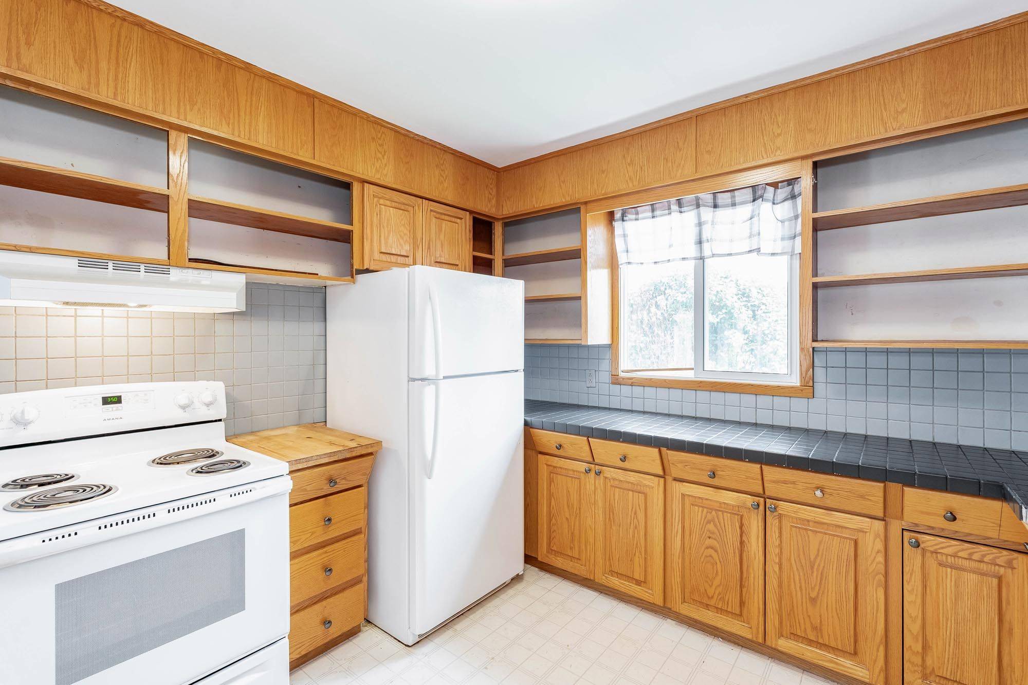 Tiny, ON L9M 0H1,346 Lafontaine RD W