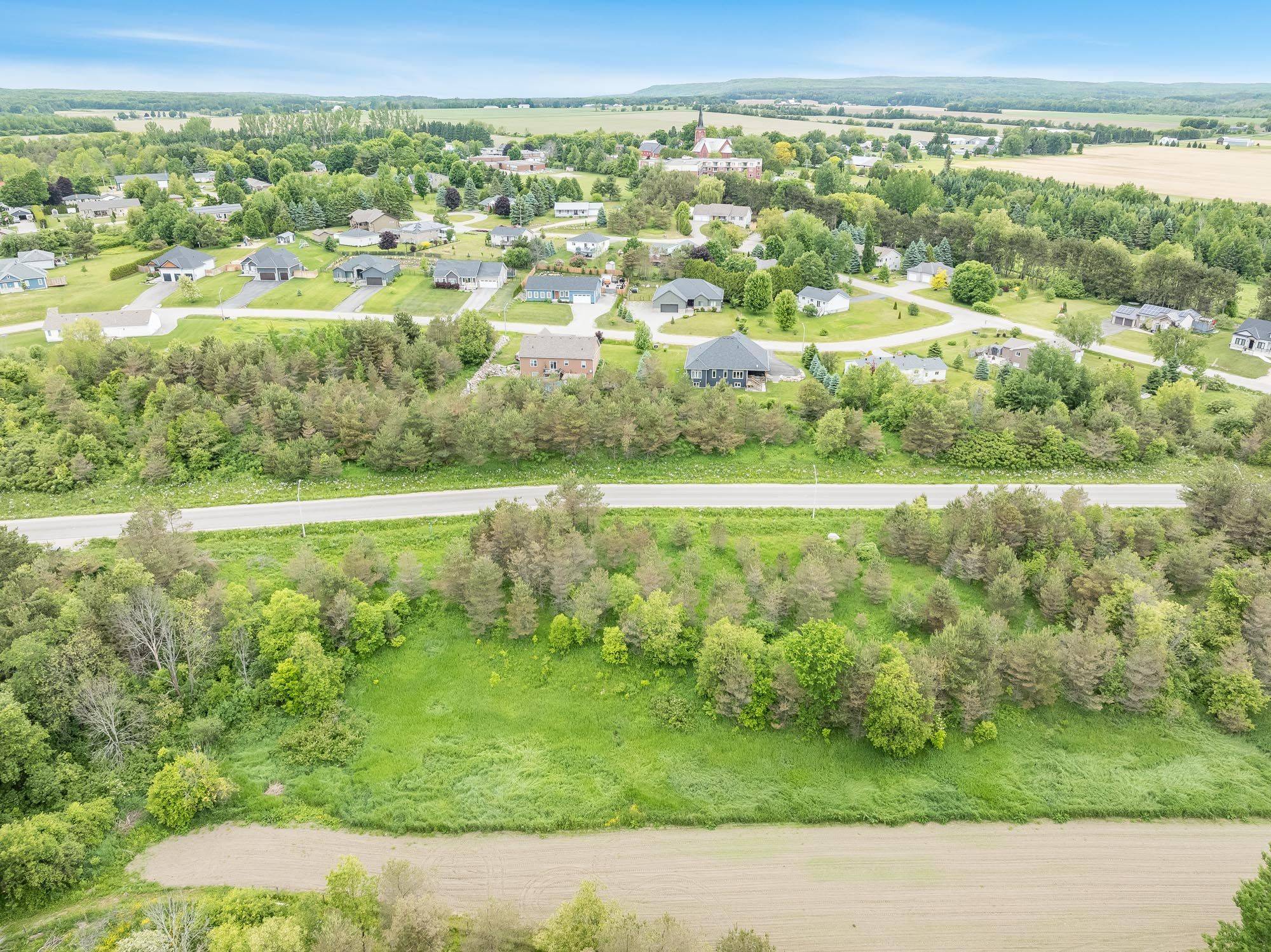 Tiny, ON L9M 0H1,Lot 34 Rue Eric N/A