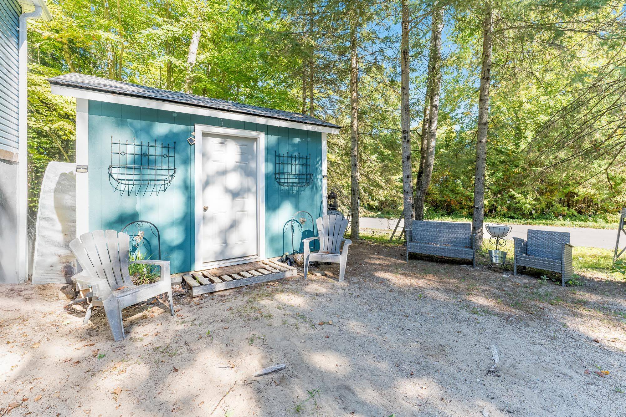 Tiny, ON L9M 0C6,43 Manitou Crescent N/A