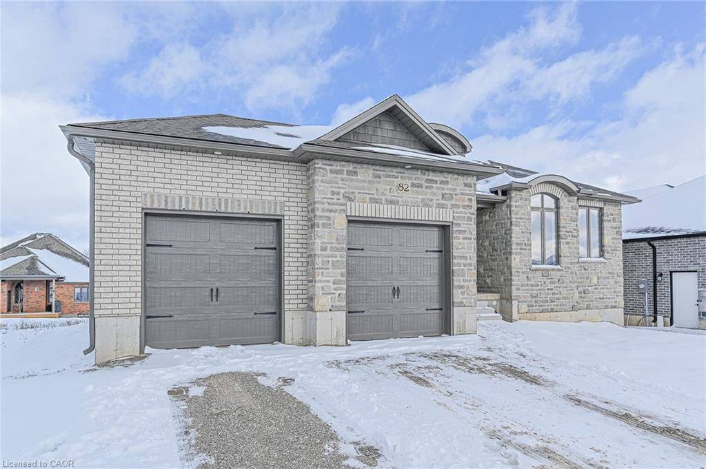 Perth East, ON N0K 1M0,43 Coulter ST