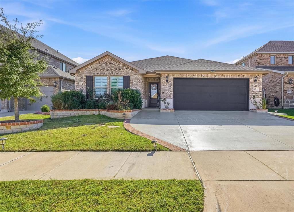 Aubrey, TX 76227,1512 Berry Ridge Trail