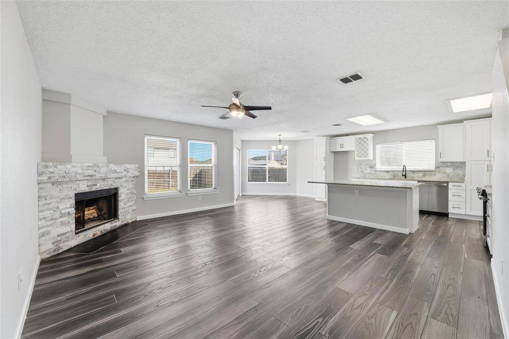 Fort Worth, TX 76244,4165 Tupelo Trail