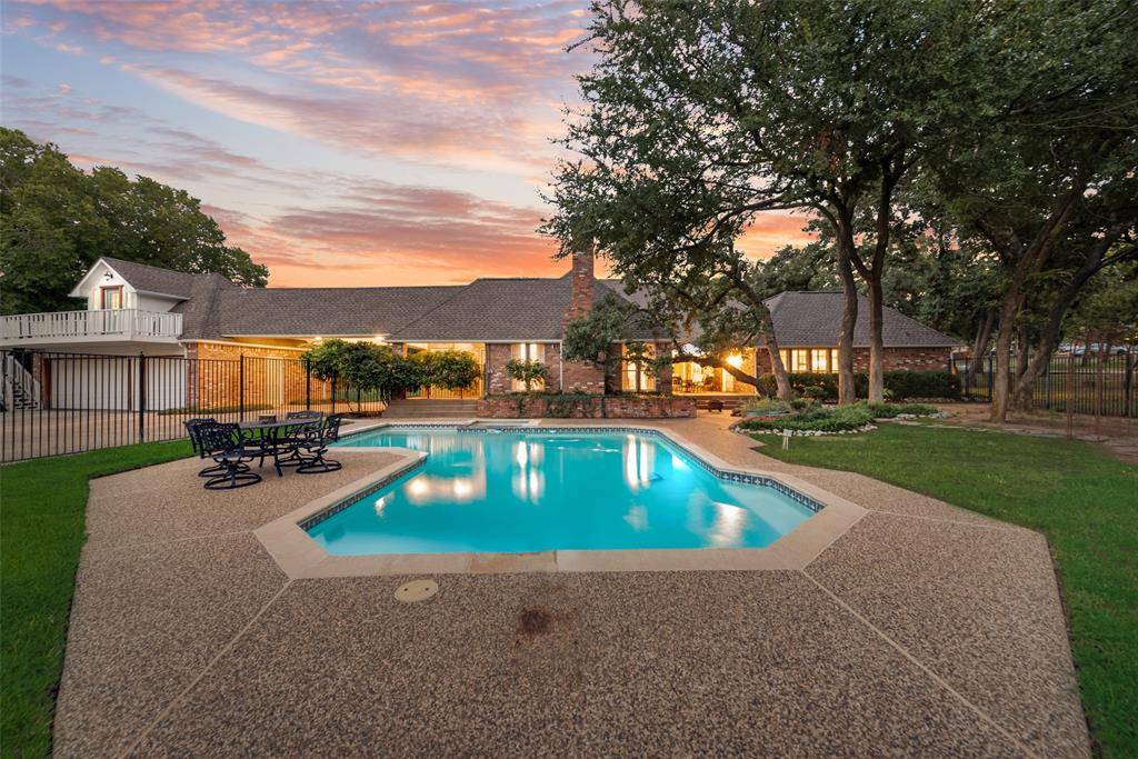 Argyle, TX 76226,190 Fawn Hollow Drive