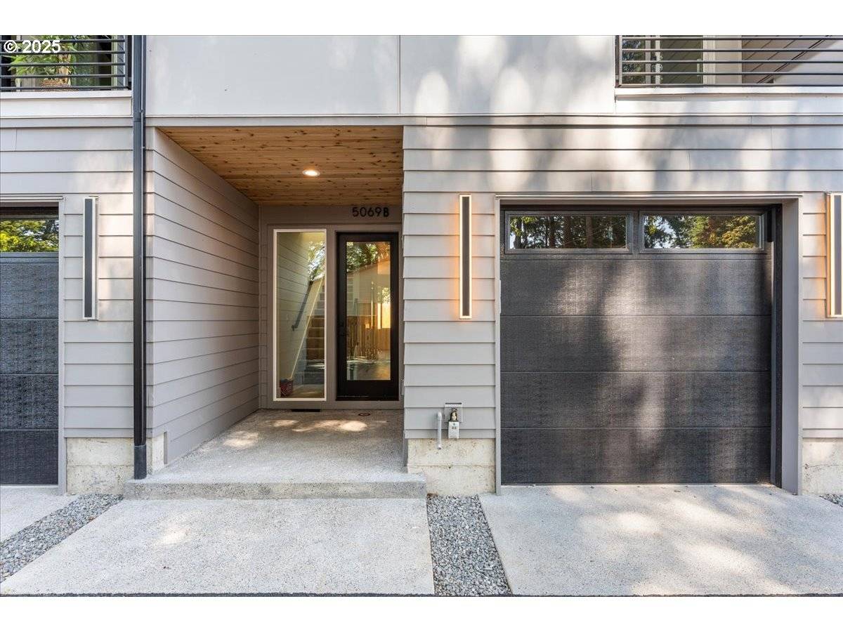 Milwaukie, OR 97222,5069 SE King RD #B