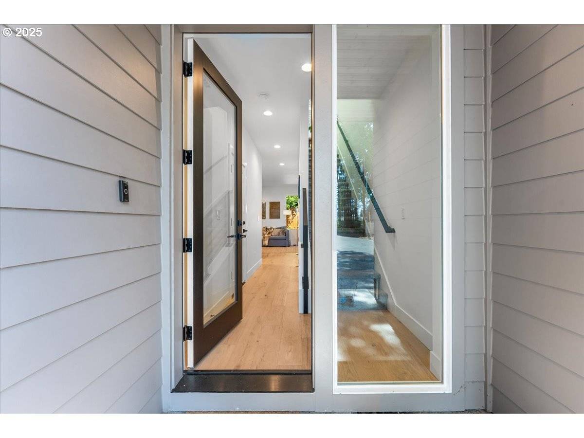 Milwaukie, OR 97222,5069 SE King RD #B