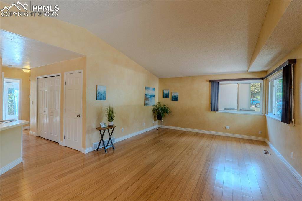 Colorado Springs, CO 80904,961 Columbine AVE