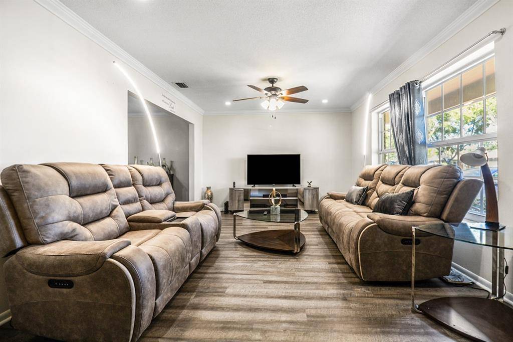 Plantation, FL 33313,7480 NW 13th Ct