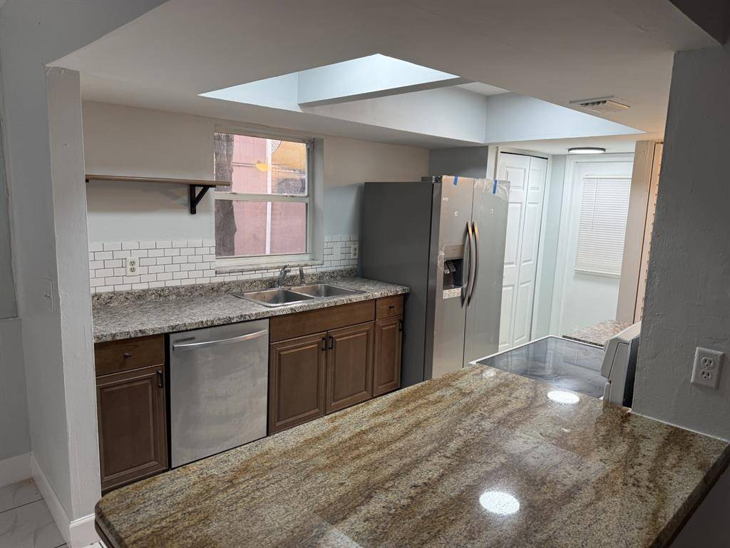 Coral Springs, FL 33065,4330 NW 80th Ave #N