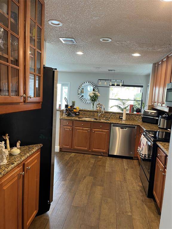 Pembroke Pines, FL 33029,414 SW 205th Ave