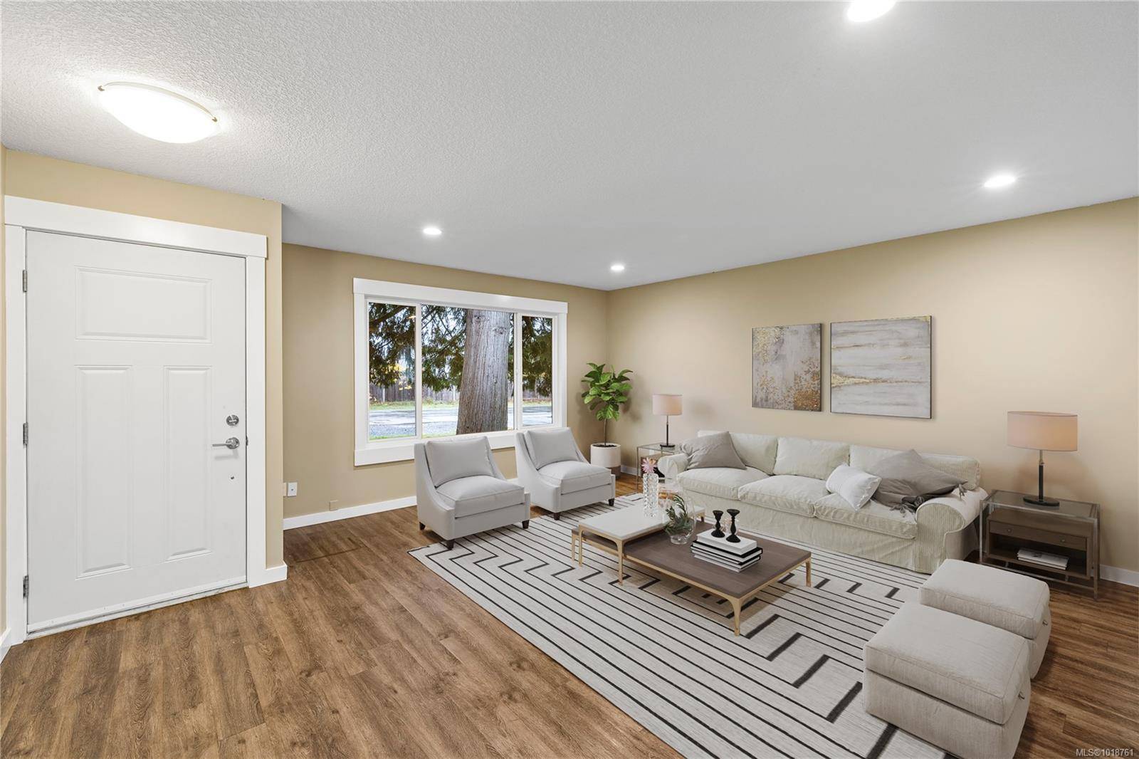 Parksville, BC V9P 1G6,642 Forsyth Ave