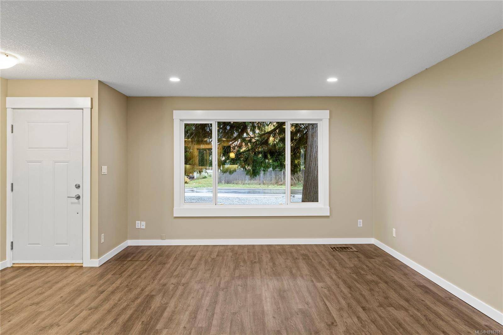 Parksville, BC V9P 1G6,642 Forsyth Ave