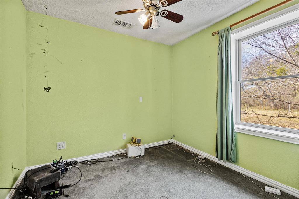 Honey Grove, TX 75446,1841 County Road 36080