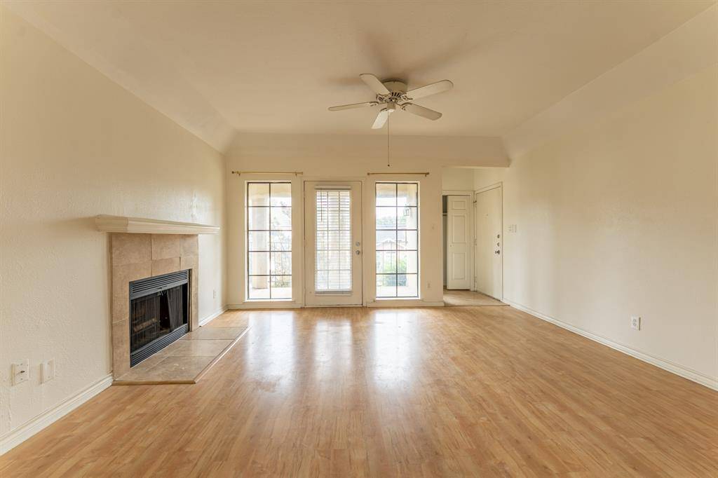 Dallas, TX 75204,3105 san jacinto Street #210