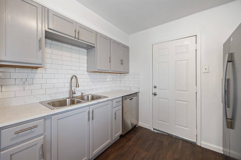 Dallas, TX 75212,3827 Vineyard Drive