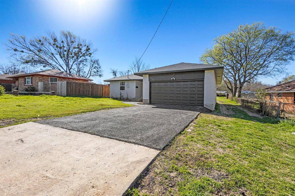 Dallas, TX 75241,1116 Oxbow Lane