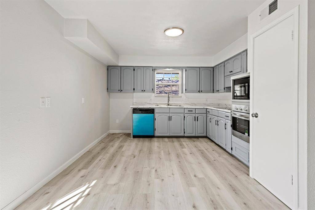 Dallas, TX 75241,1116 Oxbow Lane