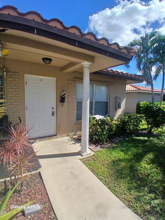 Coral Springs, FL 33065,4117 Riverside Dr #1