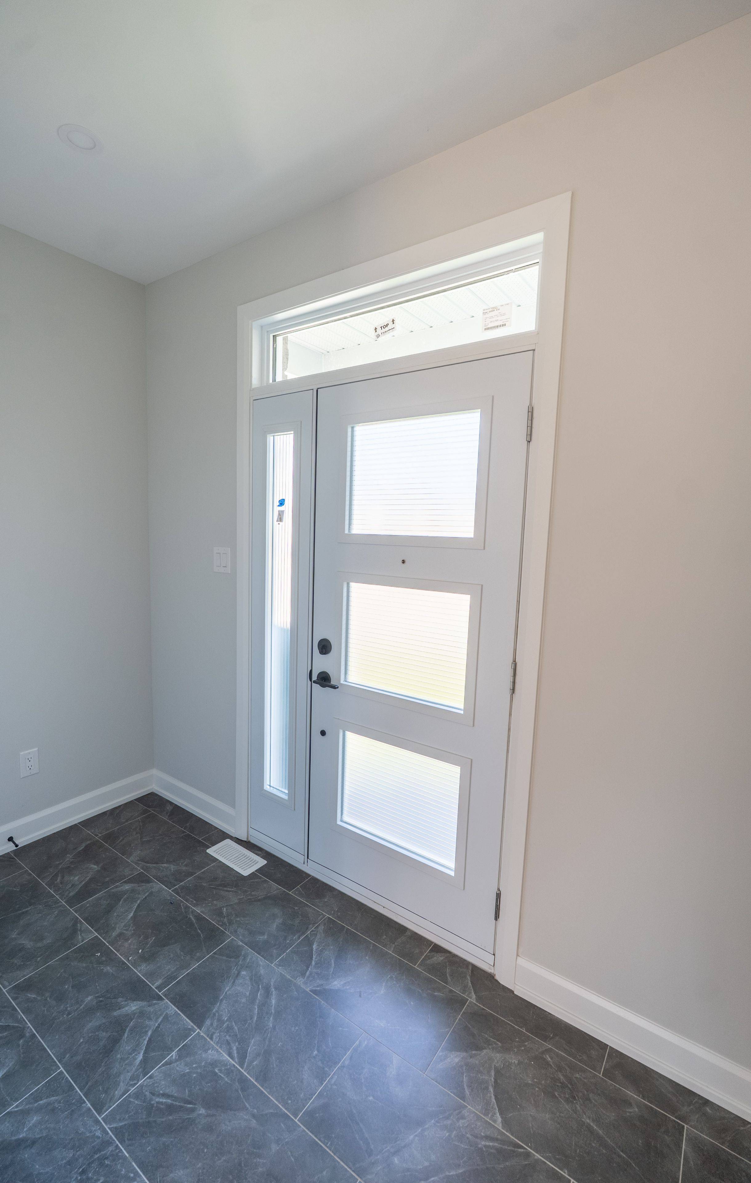 Cornwall, ON K6J 0C5,1404 Caroline CT