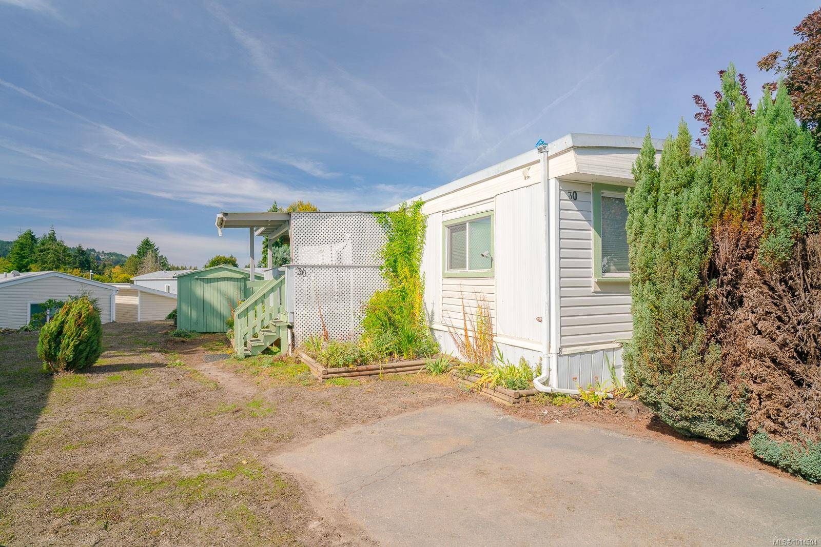 Nanaimo, BC V9R 1N1,80 Fifth St #30