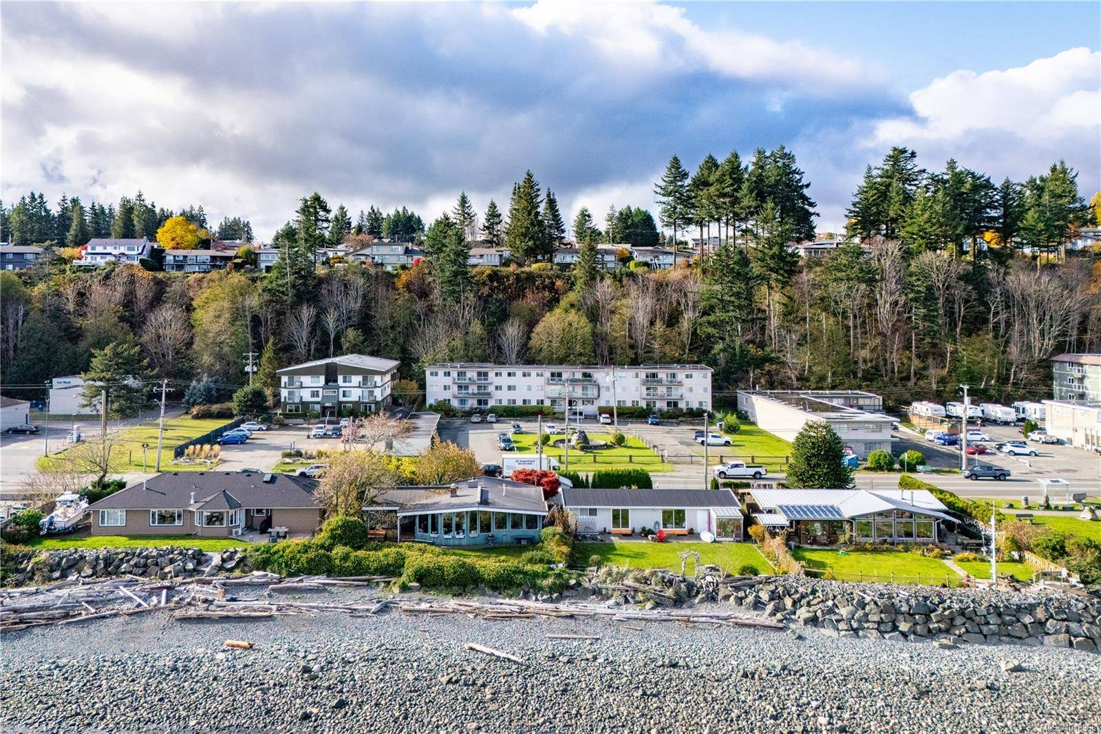 Campbell River, BC V9W 1B1,940 Island Hwy S #15