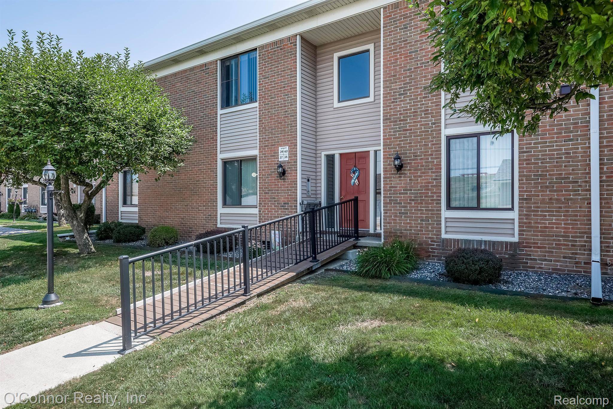 Marysville, MI 48040,1660 River RD #38