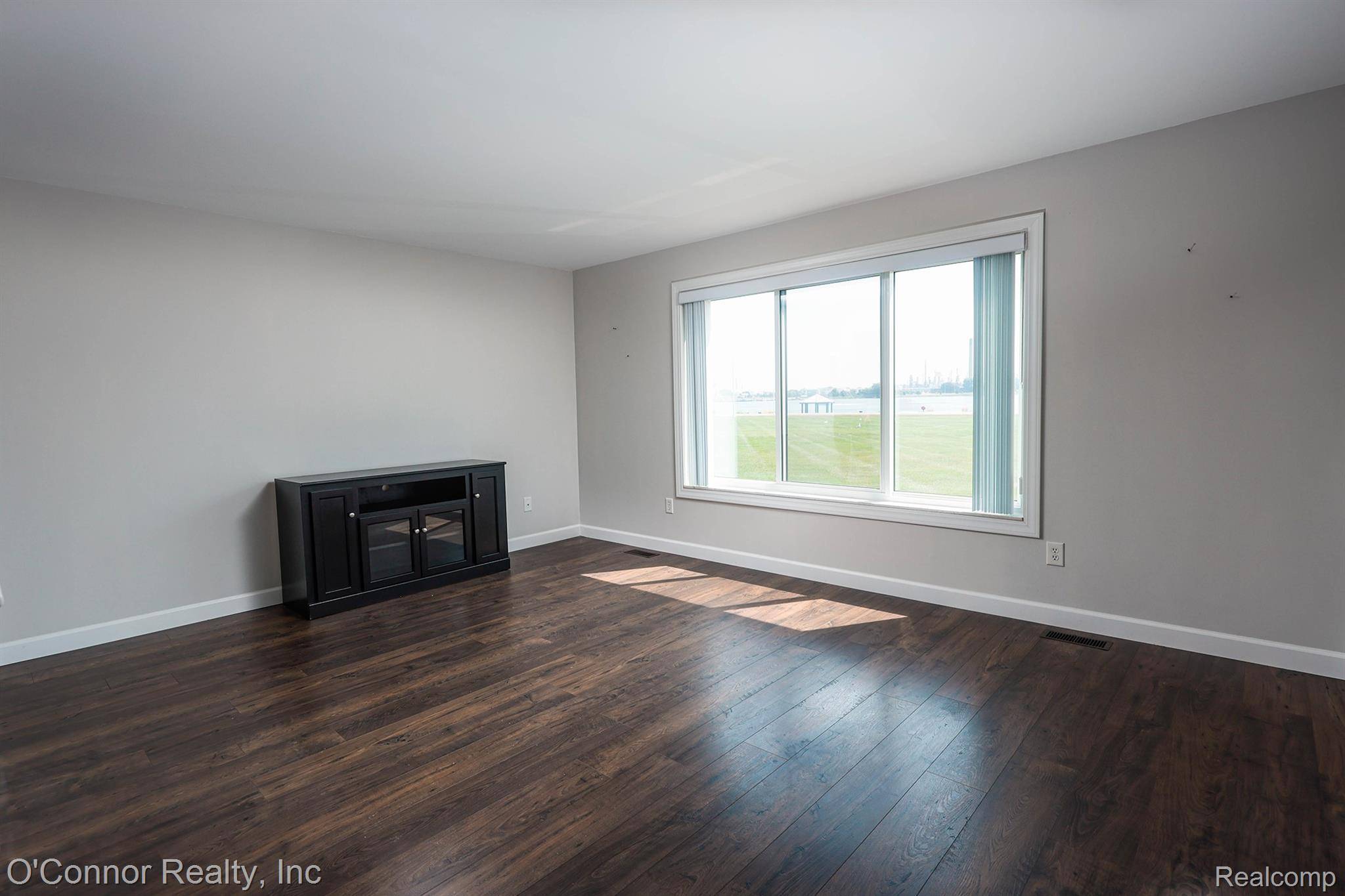 Marysville, MI 48040,1660 River RD #38