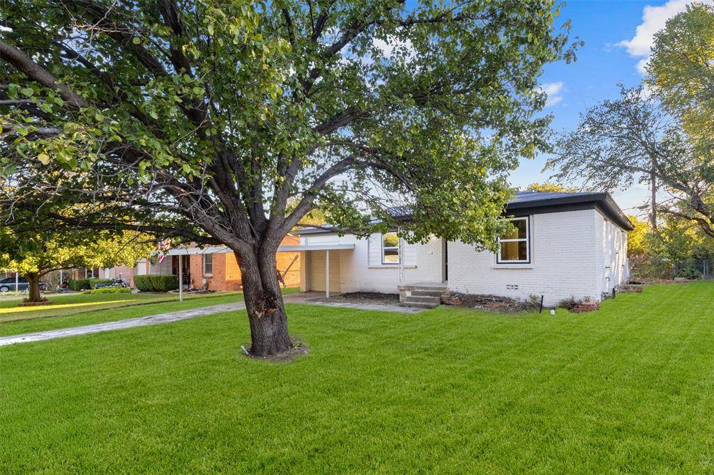 White Settlement, TX 76108,537 June Drive