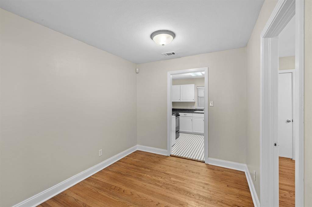 Dallas, TX 75214,6317 Ravendale Lane