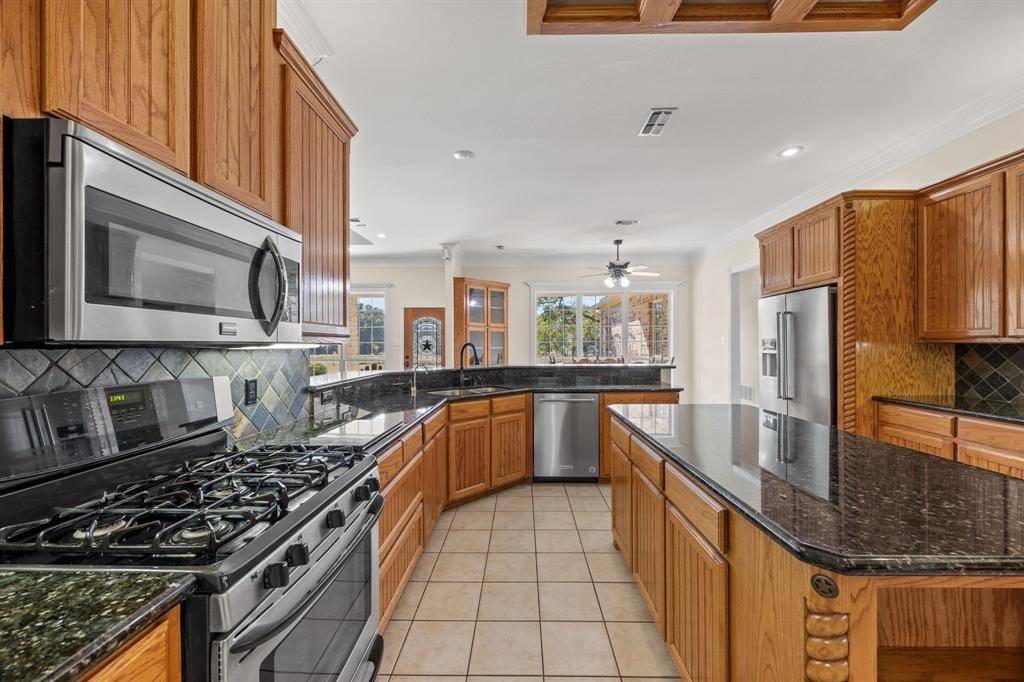 Emory, TX 75440,3327 Fm 2324