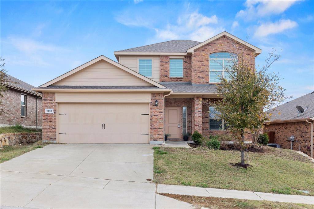 Fort Worth, TX 76131,9236 Castorian Drive