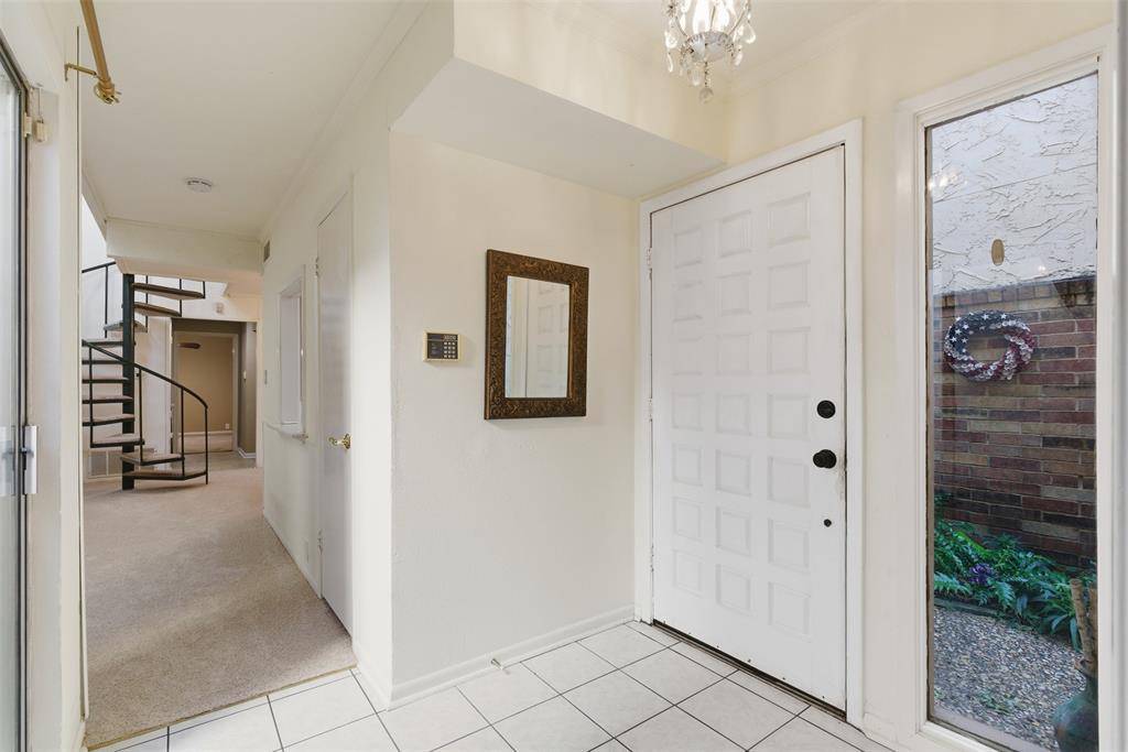 Dallas, TX 75243,9818 Bent Branch Lane