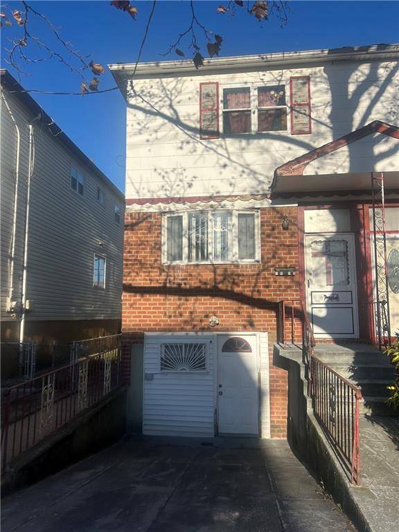 Brooklyn, NY 11236,1655 East 93rd ST