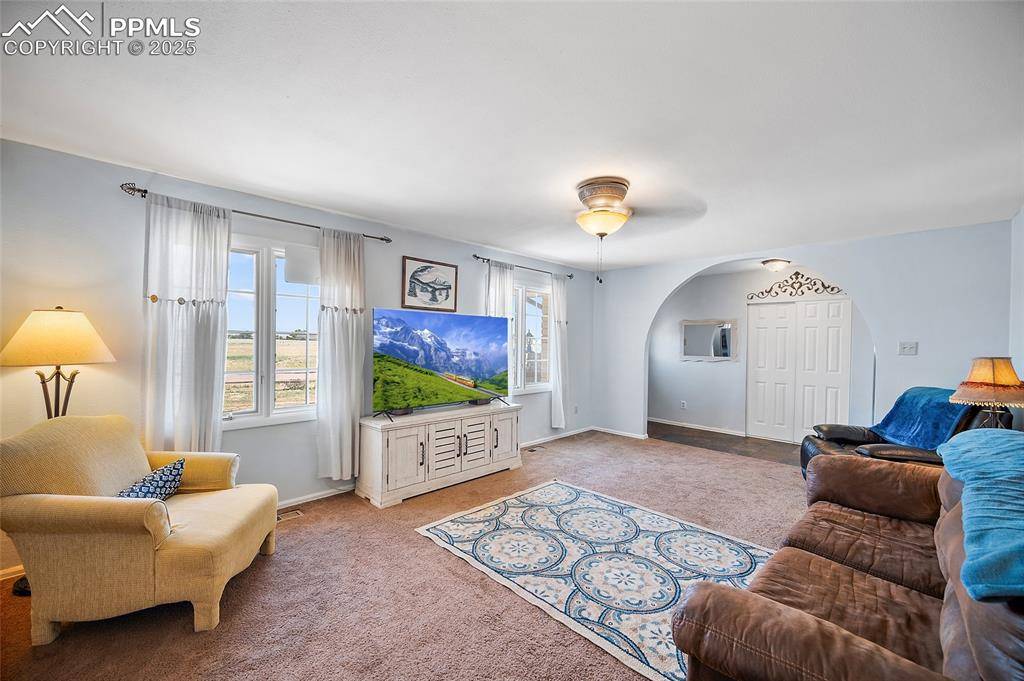 Pueblo, CO 81007,650 E Woodleaf DR