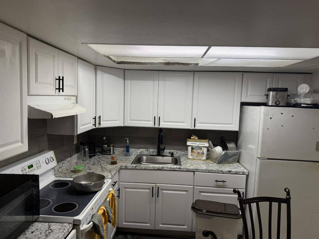 Coral Springs, FL 33065,7541 NW 44th   Ct