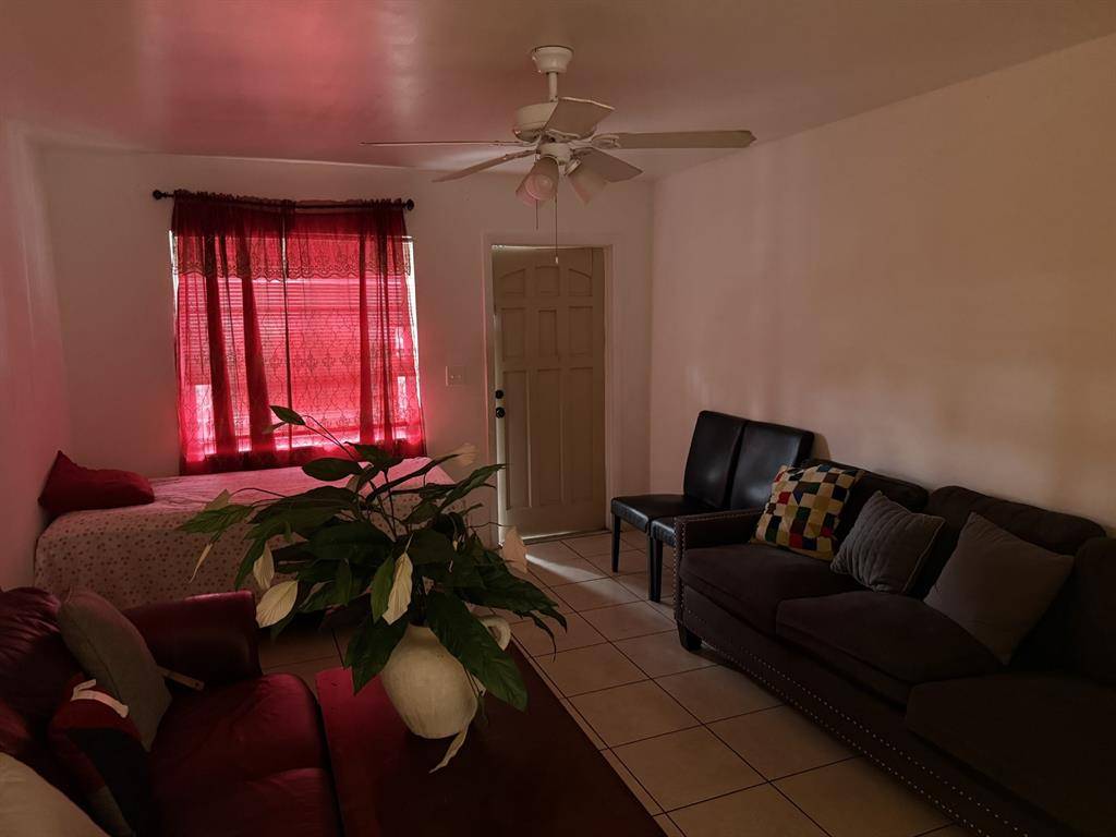 Coral Springs, FL 33065,7541 NW 44th   Ct