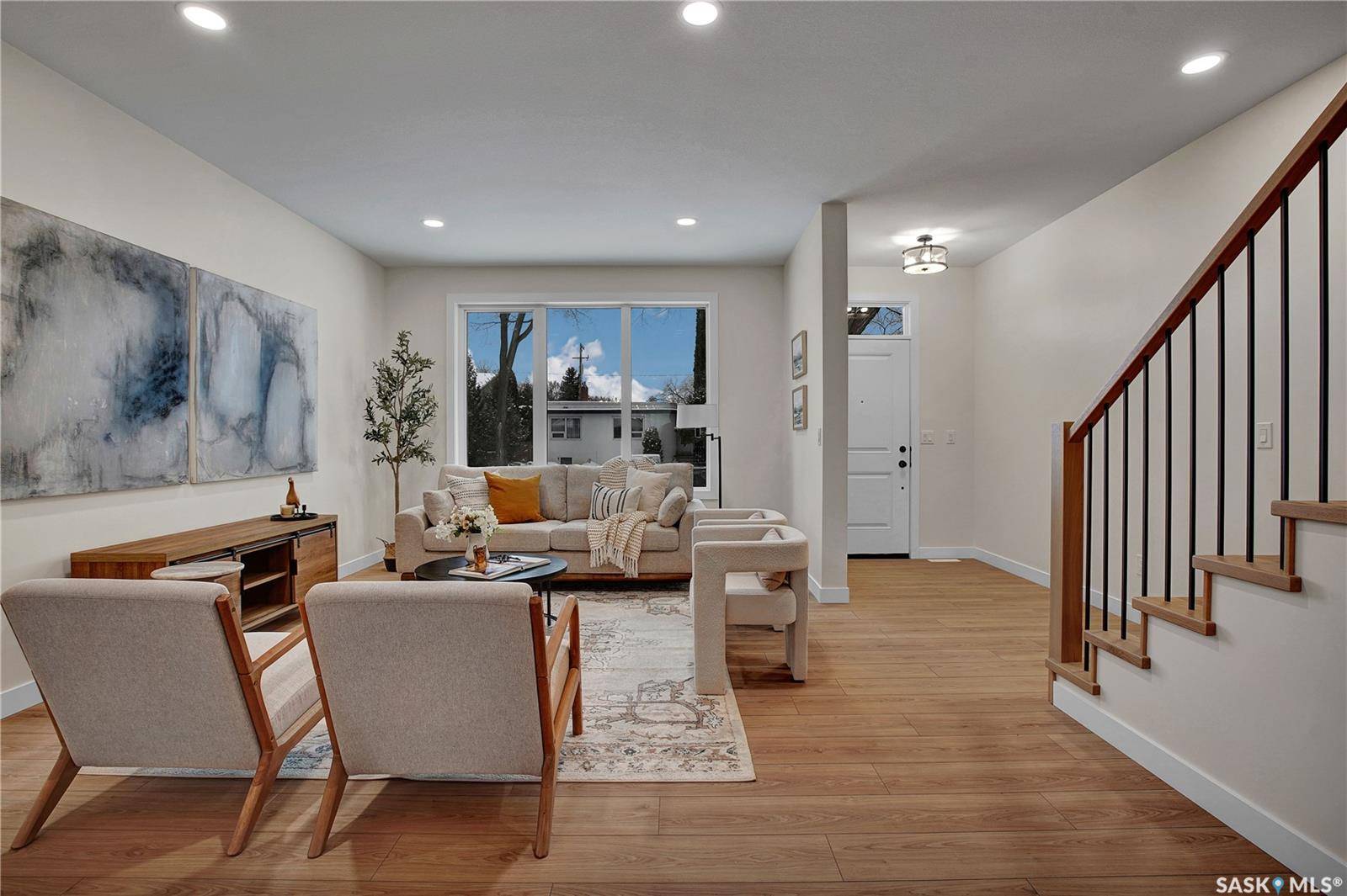 Saskatoon, SK S7H 2H3,1401 Cairns AVENUE